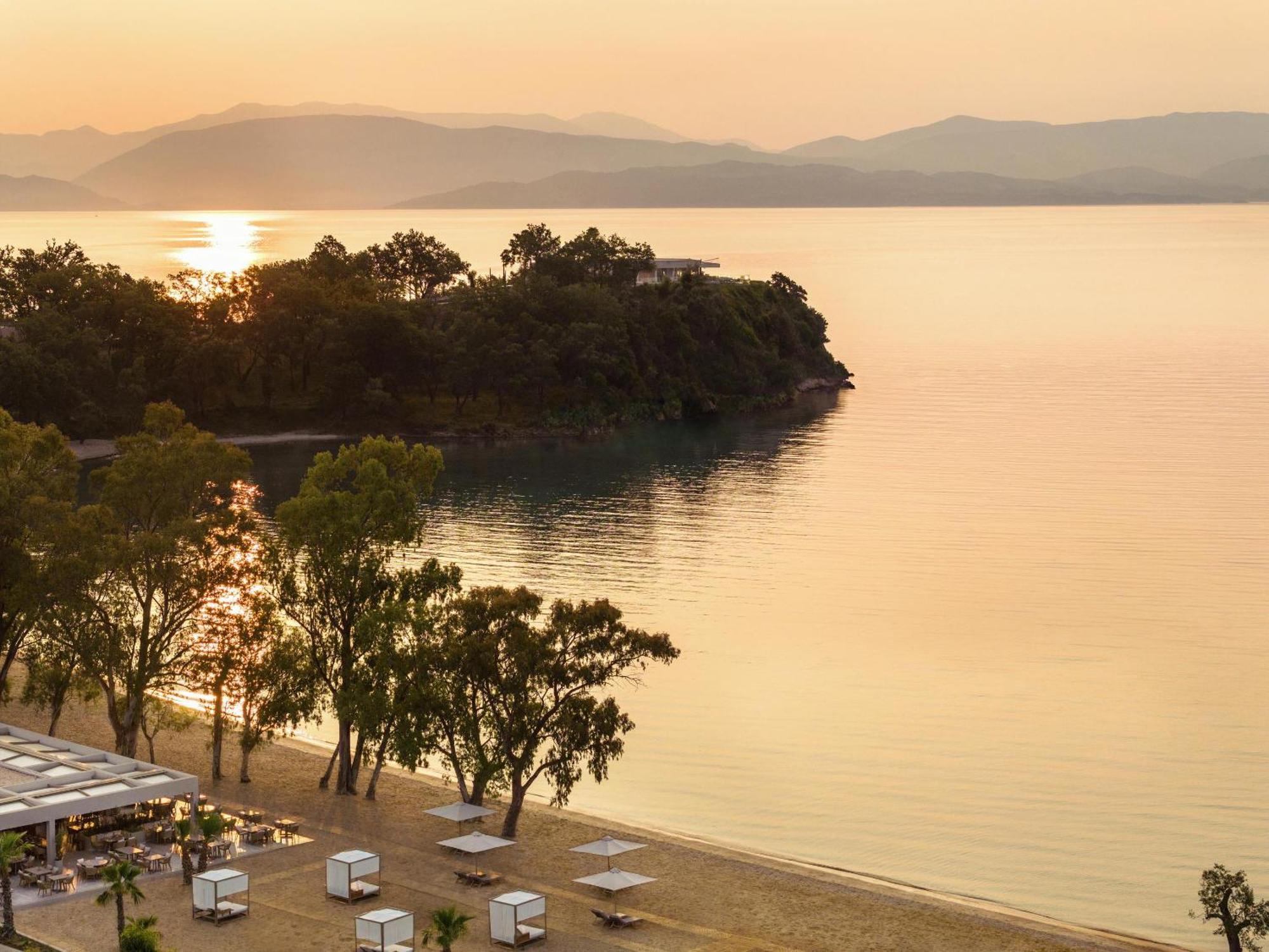 Отель Ikos Odisia Corfu  Экстерьер фото